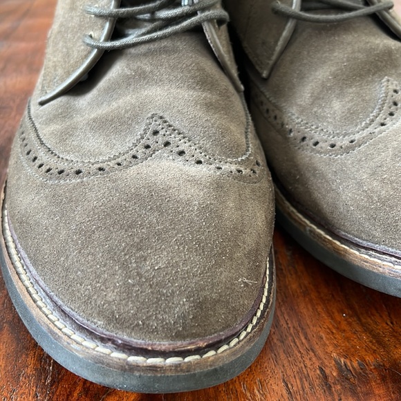 COLE HAAN OLIVE GREEN SUEDE LACE UPS - Picture 7 of 7